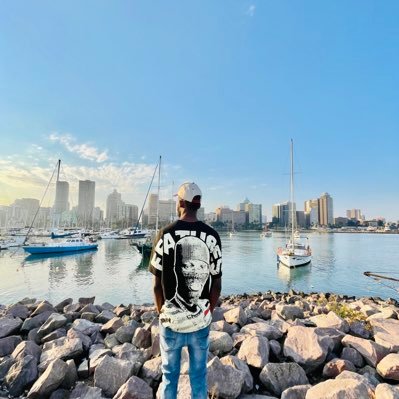 IG : https://t.co/cXXOfGtO9J | certified $lime | keep it hunnid | 📚