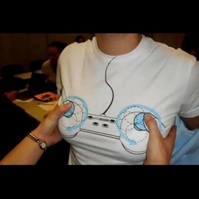 kings_4you's profile picture. A man becomes a slave to anything he can't walk away from.
Hate Chelsea and arsenal by the way.