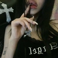 Lust 4 blood. (@deadlyh0t) 's Twitter Profile