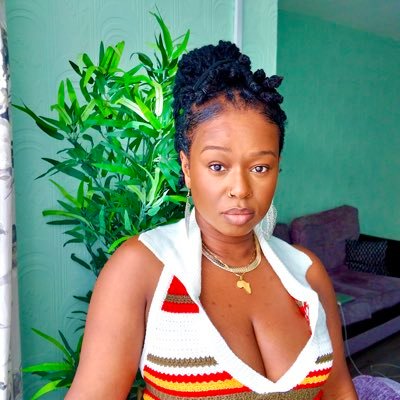 Wini's World π Profile