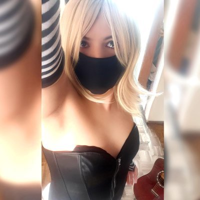 paulyssecret's profile picture. I share my secrets with you
At Paulyssecret, we celebrate art, femininity, and self-expression.