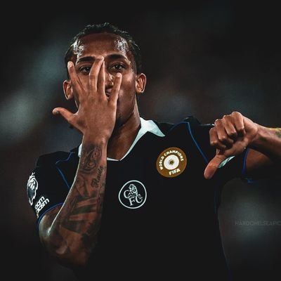 POET/WRITER ||
FOOTBALLER(Waondo FC, Oseno FC all time top scorer)
CHELSEA💙 || REAL MADRID🤍 || LOS ANGELES LAKERS 💛