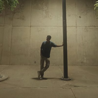 SUMITMEHTA_9's profile picture. "I’m Sumit, a video editor passionate about helping brands communicate their story through powerful visuals.