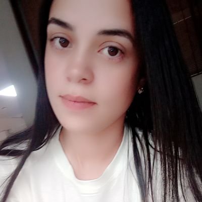 Que hablen,que digan,que invente,total...Yo no vivo de la gente.!