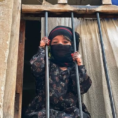 الأوفــيــاء قـد تـكـون قـلـوبـهـم حـزيـنه لـكـن يـكـفـي أن ضـمـائـرهـم مـطـمـئـنـة
و نـظـيـفـه..