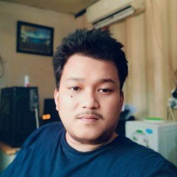 ade_R_R's profile picture. Keep smile 'n' peace