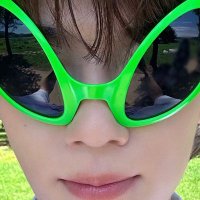 can zhou anxin gun me because i am going insane (@onriscient) 's Twitter Profile