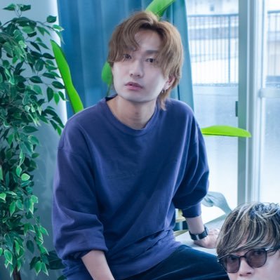 No Way Planのボーカル(@nowayplan) /よくMC噛む人。大舞台でノーウェイするのが夢です/好物はポテトとハンバーグとRedBull🔥各種SNSのリンク➡️https://t.co/PIsS1LCqWx⬅️TikTok見て⬇️