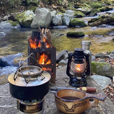 大阪在住のキャンプ好き⛺️
休日は自然と触れ合いながらリフレッシュし、キャンプの魅力にどっぷりハマっています
キャンプの写真や日常の幸せをシェア📸
同じ趣味の方とつながりたいので、気軽にフォローしてくださいね😊
