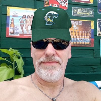Bogalusa Football 3x Letterman. Proud Father of 6 and Stepfather of 2. Still love all of my ex-wives. Dixie Beer enjoyer. Tulane ‘84. WSMFP