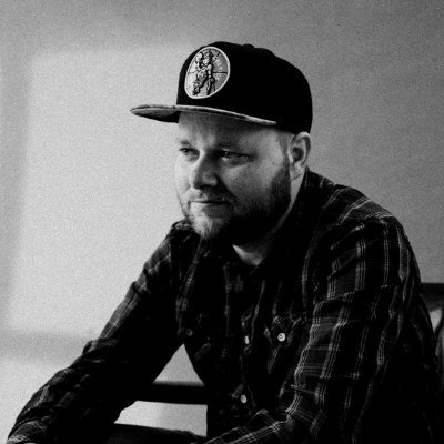 Fine art & documentary photographer | Preserving impermanence on the blockchain
https://t.co/HsSGWgYzY4