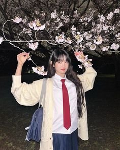 bubtroye's profile picture. The early bird catches the worm