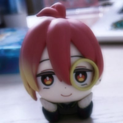 c4lpis_oi4's profile picture. 18⬆️ 🦋 夢 妄言垂れ流しアカウント無言F失礼します