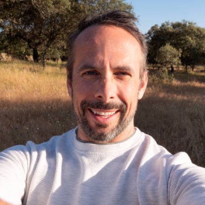 leonardleeker's profile picture. 