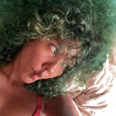 Belém | Amazônia | Educadora em Arte e Química Portfólio artístico em reconstrução em @rudegalvenus Ensaios em @fotografiabemtevi