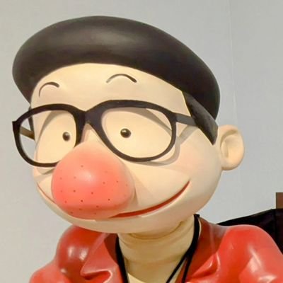 芥川先生いわく、早発性痴呆の阿呆です。明治〜昭和の文豪に惹かれ、小説家を必死に目指しております。自由気ままに詩や俳句を創作中。不登校出身です✨書店巡りが大好き✨しかし読書不得意。統合失調症・うつ・強迫性障害と共に付きまとわれながらも仲良く生きております。