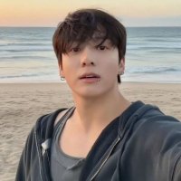 ria🥢 (@hooria0095) 's Twitter Profile Photo ria🥢 (@hooria0095) 's Twitter Profile Photo