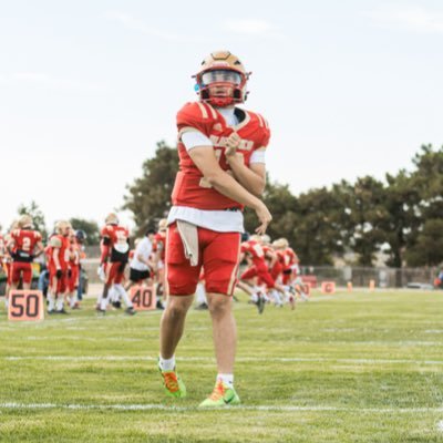 class 2029 QB 5,8 165 Bakersfield, CA student athlete centennial high school/3.5 gpa/ mobile number (661-717-6143)
