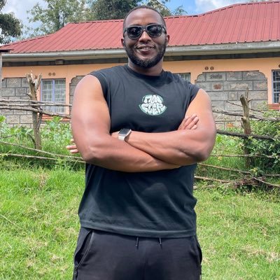 Fortis Fortuna Adiuvat || 🏋🏽♂️ 💻 || Chelsea FC || 🎮 - https://t.co/d6si1fKC6L