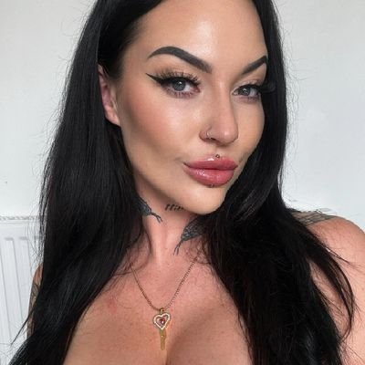 ‼️ TRIBUT IST OBLIGATORISCH ‼️||35€|| #nopaynoplay |fin-fendom|| Vorlieben: Sissy- und Toilettentraining, Keuschheit, CBT-Fußnagelfetisch, Diät- und Fitnesskont
