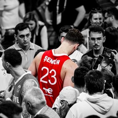 28 • 13
@HoustonRockets • @Corinthians • @Bayer04fussball