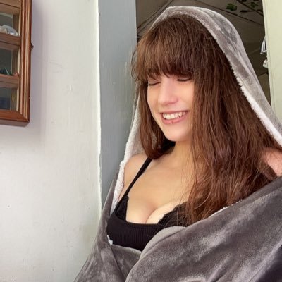Findom Princess💰💸💵 | Will Verify | ME, USA | AV Available | Actively Collecting Souls 🖤✨