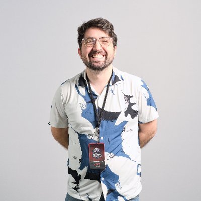 He/Him, Gamer, Center Stage TO (@center_stageSSB), Beginner Voice Actor, Streamer. Join my discord! https://t.co/YoUa1oJUPt