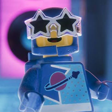 mqmarn72's profile picture. わびさび。美大志望。文具と趣味。