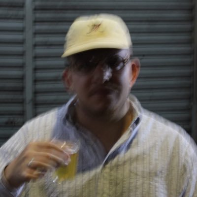 dj ex-dono de bar | @functionfm | https://t.co/VGpjsLXGab