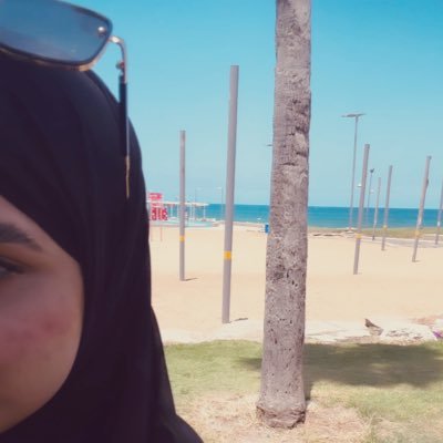 nourshkaa's profile picture. أختَصرني مَحمود درويش عِندما قال : لا شيء يَعجُبني!