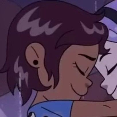 #Luz: NOW EAT THIS,SUCKA!!!💍:@viniblight
ela/ele/elu antiga:@isanoceda
bestie: @cinnamoonroll12