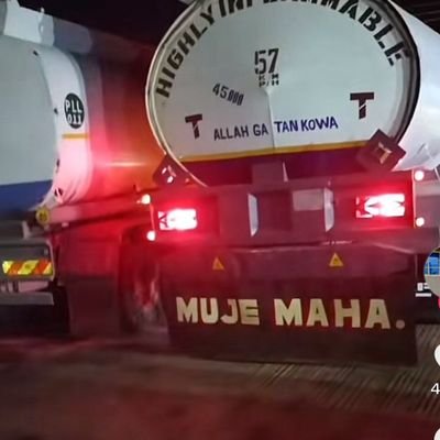 TradeTraine's profile picture. 