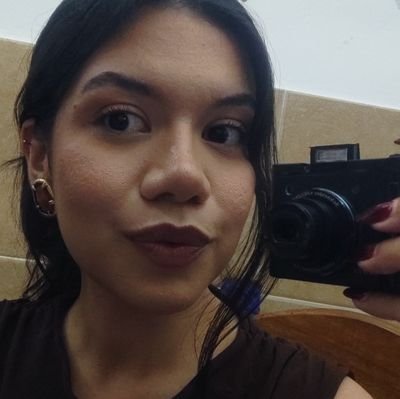 ariaandroses's profile picture. 💌