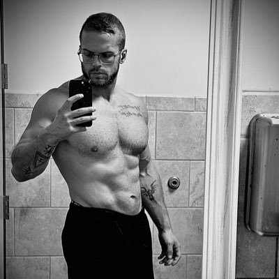 NBFitness91's profile picture. 💻Online Body Transformation Coach 🔥Looking to torch belly fat⁉️ 📲DM me to get a personal consultation