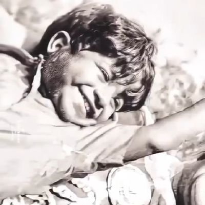 ಕಡಲು | ತಗ್ಗು | ಶಿಖರ.
ಹೃದಯದ ಕುಲುಮೆಯೊಳಗೇ ಸದಾ ಇನಿಯಾದ ಭಾವ ಮೂಡುತಲಿರಲಿ!!