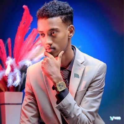 SiyaadSultan's profile picture. Humanitarian work and fond women 🕊

«𝙀𝙚𝙗𝙤𝙬 𝙖𝙣𝙣𝙖 𝙠𝙪𝙜𝙪 𝙜𝙖𝙧 𝙡𝙚𝙝𝙚 𝙜𝙪𝙪𝙨𝙝𝙖 𝙝𝙖 𝙞𝙨𝙚𝙟𝙞𝙣» 🎲🦅