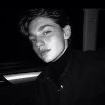 TaimuurKhan's profile picture. 