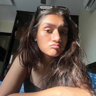 peachchaat's profile picture. (She/Her) 20. Engineer, chesswhore & learner |
