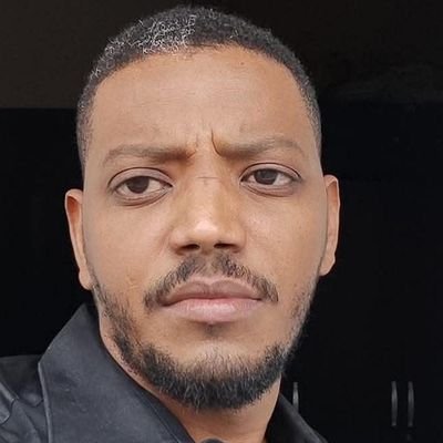 waleedsdeeq's profile picture. Sudanese journalist

قاص  كاتب سيناريو وحوار
(متحدث لجان مقاومة الكلاكلة القبة)