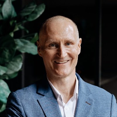 Managing Partner @deepwatermgmt. Investing in tech-driven growth. All views/opinions are not investment advice. 🚀
