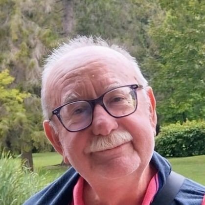 Non c'è nulla di male ad essere un nessuno, l' importante è non essere uno stronzo. ( Cit.)
