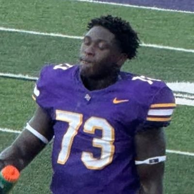 Incoming Junior OL/DL Offensive Tackle and Defensive Tackle for Bloomington High School 255 lbs 6’3 Bench - 275/ Squat - 455/ Hang Clean - 260/ GPA - 4.98
