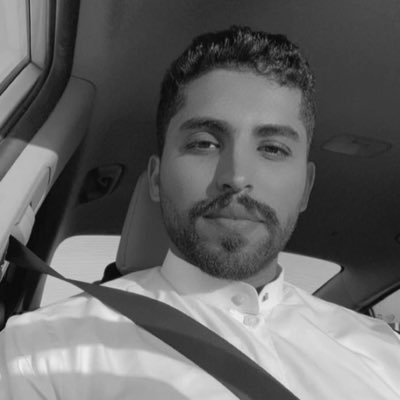 مشكلتي الاملاء وكم مشكلة معها...اي شي بمخي اكتبه...دايم صاحي