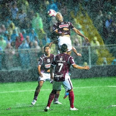 Arauz_Minuto40's profile picture. Hablo del Deportivo Saprissa y el AC Milan, los equipos más grandes de sus respectivos países