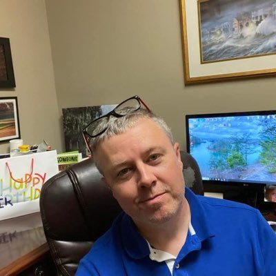 Paralegal. statistician for Gamecock Radio Network. @UofSC & @ajhsvols alum. Sports Collector. Opinions are my own. kershawscorner on Instagram.