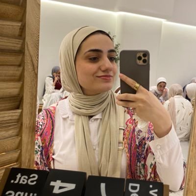 ادعوا لوالدى بالرحمة والمغفرة🙏🏻
هذا الأكونت ساخر هزلي غير حقيقي وغير موضوعي وغير محايد واى تشابهه بينه وبين الواقع فهو أقرب للخيال