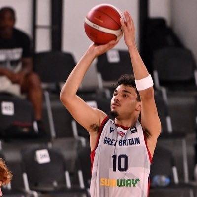 2009 Born Wing / Forward from Birmingham, UK playing for Victoria Libertas Pesaro in Italy.