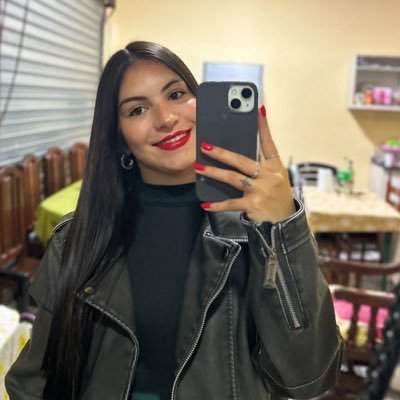 🖤 ig: sofiapabloo