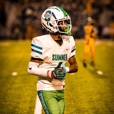 Athlete| Class of 2027 | DB | 6’ 175 Lbs| Phone: +1 (813) 842-3243 Head Coach: George Selvie (850) 426-2236 NCAA ID:2505619194