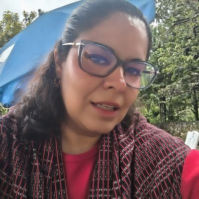 Feminista 💜 Sobreviviente de violencia. 🖤 Docente en @UAEM_MX
💛 Todo a título personal 💜 Historia, Antropología Social 🩷